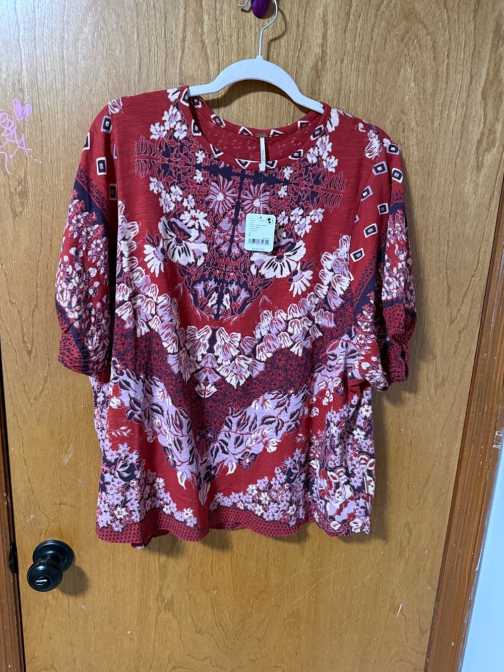 Free People Red Floral Patterned Short Sleeve Blouse